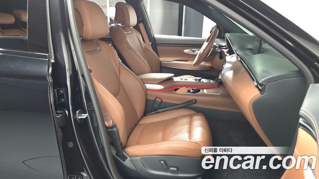 Genesis GV70 2.5T Gasoline 2WD 2023 — фото 26