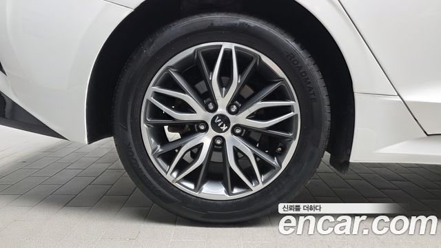 Kia K5 (III) 2.0 Trendy 2020 — фото 5