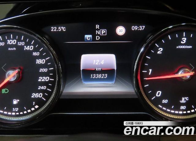 Mercedes-Benz E-Class (W213) E220d 4MATIC Exclusive 2017 — фото 9