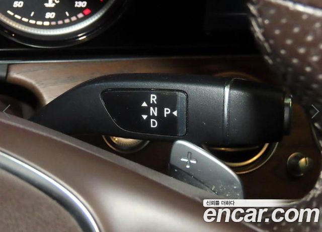 Mercedes-Benz E-Class (W213) E220d 4MATIC Exclusive 2017 — фото 17
