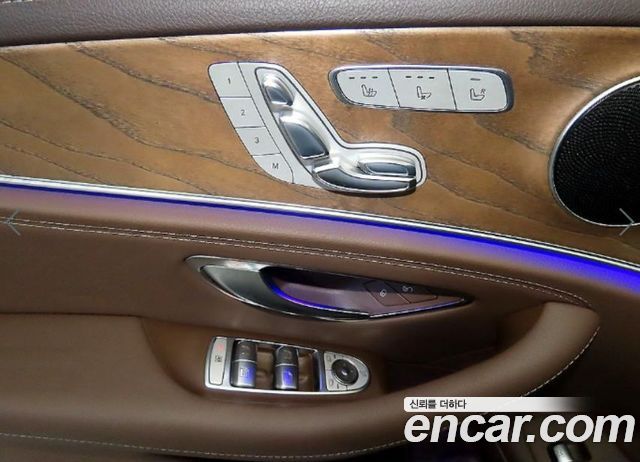 Mercedes-Benz E-Class (W213) E220d 4MATIC Exclusive 2017 — фото 18