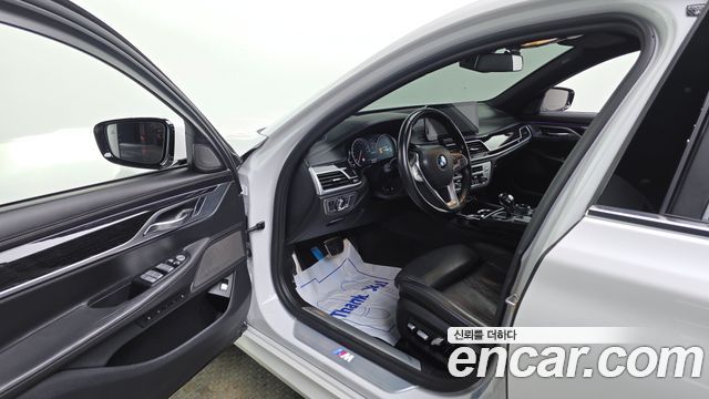 BMW 7 Series (G11) 740Ld xDrive M Sport 2018 — фото 10