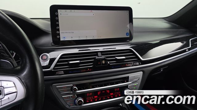 BMW 7 Series (G11) 740Ld xDrive M Sport 2018 — фото 13