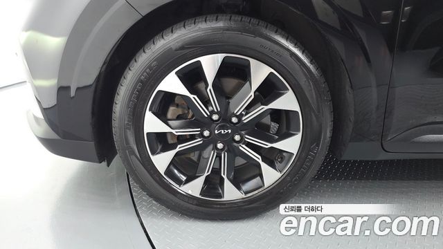 Kia Carnival (IV) Diesel 9-Seater Prestige 2023 — фото 5