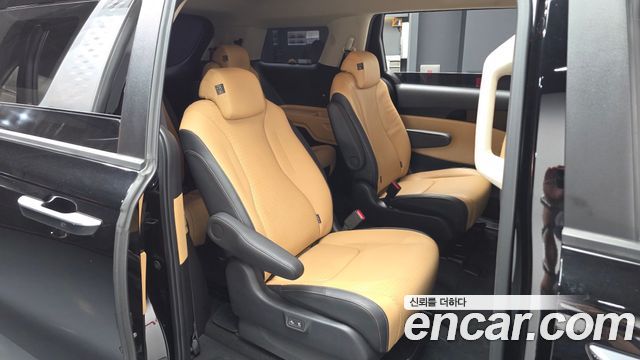 Kia Carnival (IV) Diesel 9-Seater Prestige 2023 — фото 12