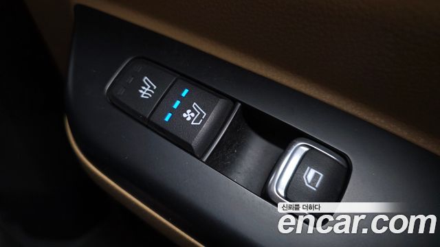Kia Carnival (IV) Diesel 9-Seater Prestige 2023 — фото 19
