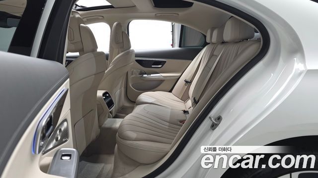 Mercedes-Benz E-Class (W214) E300 4MATIC Exclusive 2024 — фото 12