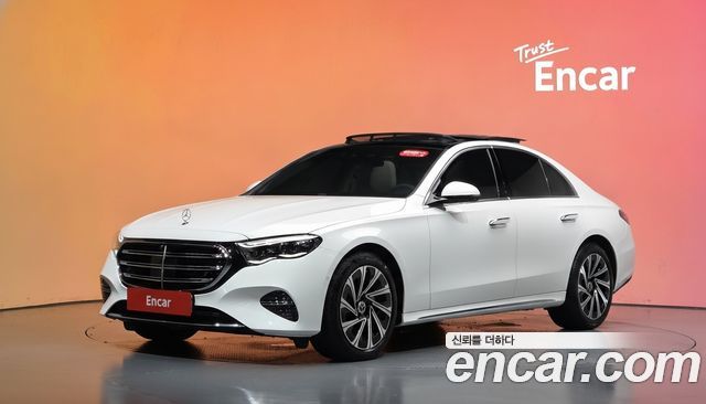 Mercedes-Benz E-Class (W214) E300 4MATIC Exclusive