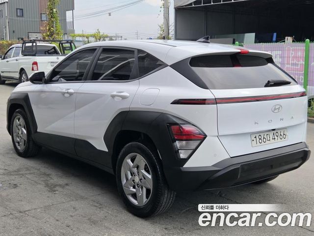 Hyundai Kona (SX2) Gasoline 1.6 Turbo 2WD Modern 2023 — фото 3