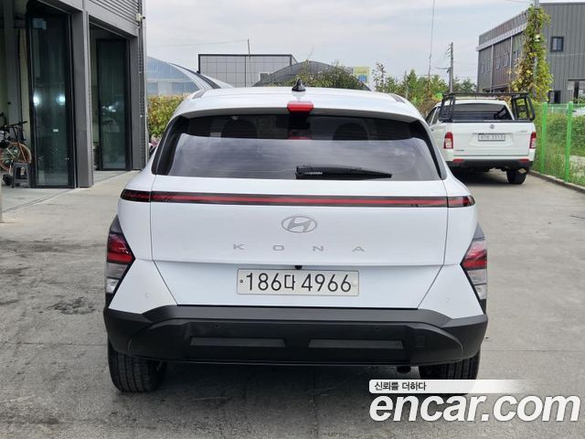 Hyundai Kona (SX2) Gasoline 1.6 Turbo 2WD Modern 2023 — фото 4