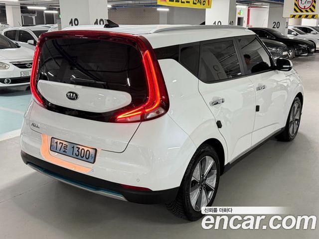 Kia Soul Booster EV Noblesse 2019 — фото 2