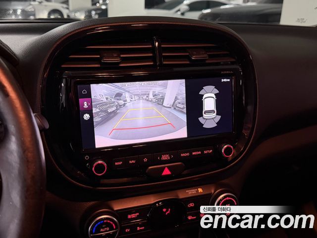 Kia Soul Booster EV Noblesse 2019 — фото 15