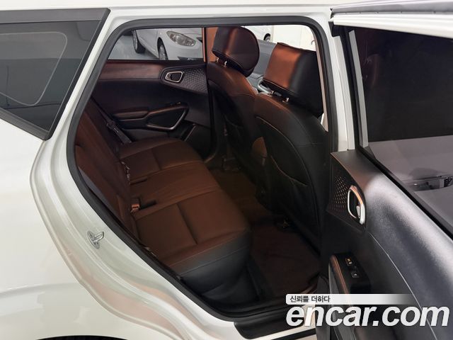 Kia Soul Booster EV Noblesse 2019 — фото 23
