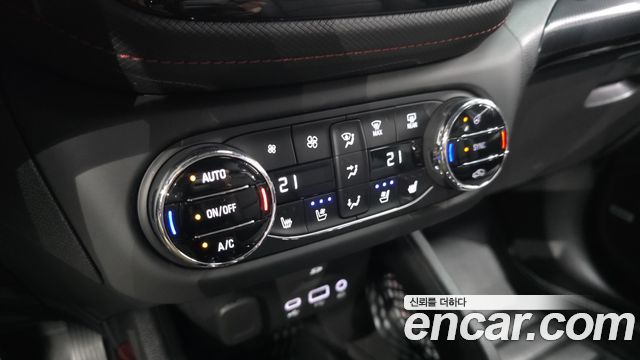Chevrolet Trailblazer 1.3 Turbo 4WD RS 2023 — фото 21