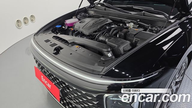 Hyundai Grandeur (GN7) 2,5 Gasoline 2WD Exclusive 2025 — фото 6