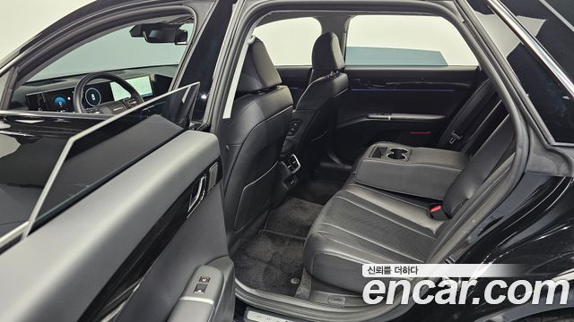 Hyundai Grandeur (GN7) 2,5 Gasoline 2WD Exclusive 2025 — фото 11