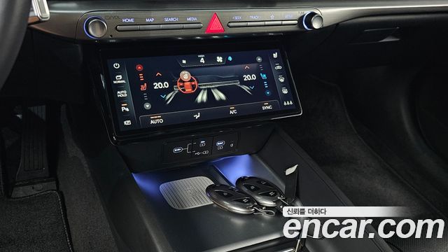 Hyundai Grandeur (GN7) 2,5 Gasoline 2WD Exclusive 2025 — фото 19