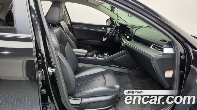 Kia K5 Hybrid (III) Trendy 2022 — фото 11