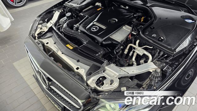 Mercedes-Benz E-Class (W213) E300 4MATIC AV Intelligent Drive 2017 — фото 6