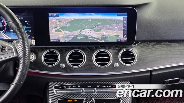 Mercedes-Benz E-Class (W213) E300 4MATIC AV Intelligent Drive 2017 — фото 14