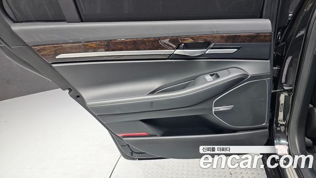 Genesis G90 3.8 AWD Premium Luxury 2019 — фото 25