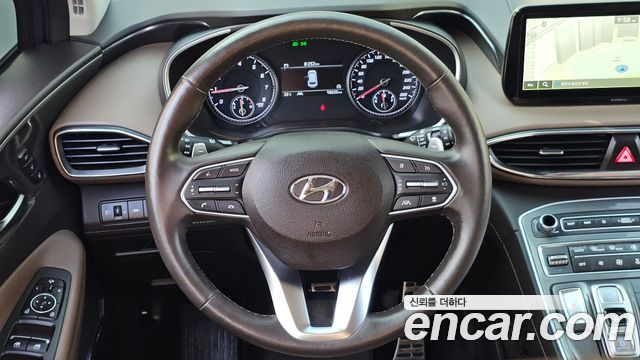 Hyundai Santa Fe Gasoline 2.5T 2WD Prestige 2022 — фото 13