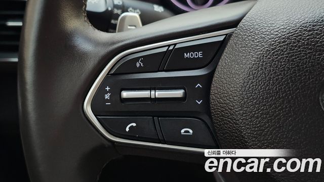 Hyundai Santa Fe Gasoline 2.5T 2WD Prestige 2022 — фото 30