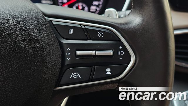 Hyundai Santa Fe Gasoline 2.5T 2WD Prestige 2022 — фото 31