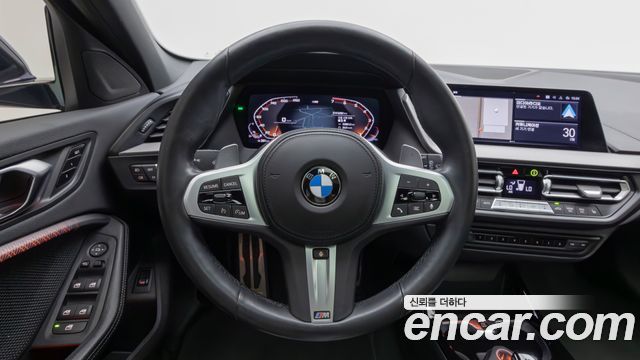 BMW 1 Series (F40) 120i M Sports 2022 — фото 16