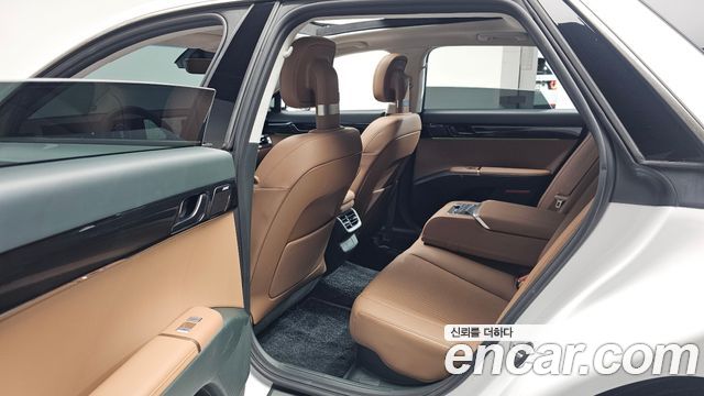 Hyundai Grandeur Hybrid (GN7) Calligraphy 2023 — фото 12