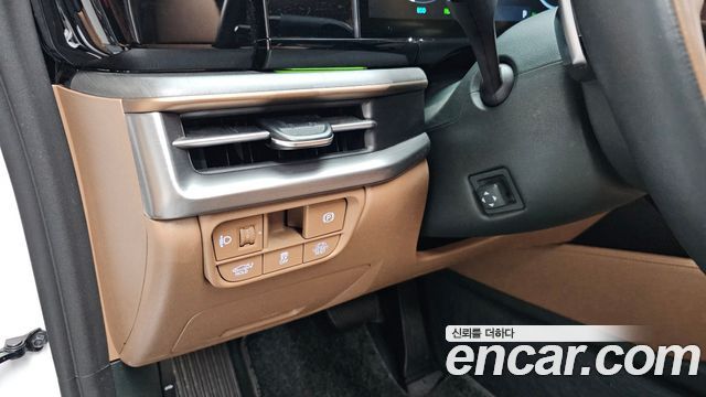 Hyundai Grandeur Hybrid (GN7) Calligraphy 2023 — фото 14