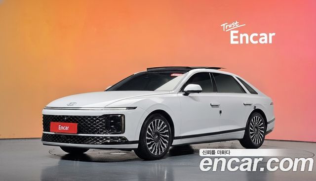Hyundai Grandeur Hybrid (GN7) Calligraphy 2023 — фото 1
