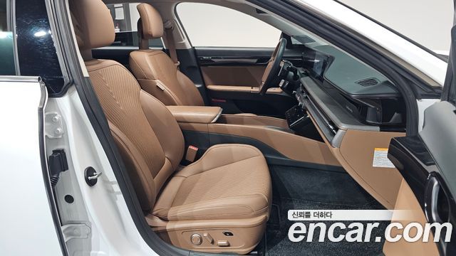 Hyundai Grandeur Hybrid (GN7) Calligraphy 2023 — фото 26