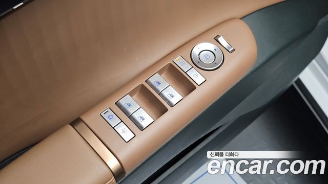 Hyundai Grandeur Hybrid (GN7) Calligraphy 2023 — фото 29