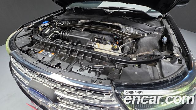 Ford Explorer (VI) 2.3 LimIted 4WD 2020 — фото 6