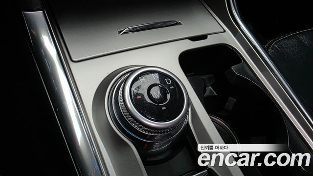 Ford Explorer (VI) 2.3 LimIted 4WD 2020 — фото 9