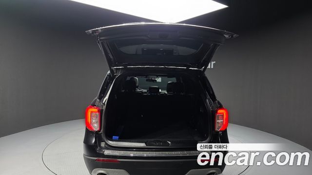 Ford Explorer (VI) 2.3 LimIted 4WD 2020 — фото 20