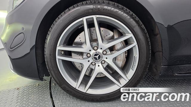 Mercedes-Benz S-Class (W222) S350 d 4MATIC AMG Line 2020 — фото 5