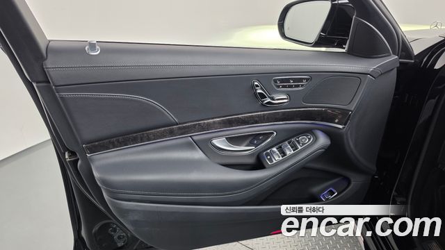 Mercedes-Benz S-Class (W222) S350 d 4MATIC AMG Line 2020 — фото 24