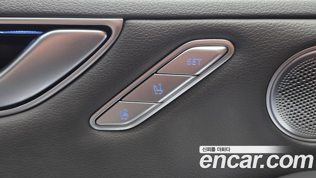 Genesis G80 (RG3) Gasoline 2.5 Turbo AWD 2024 — фото 13