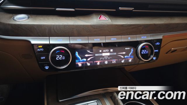 Genesis G80 (RG3) Gasoline 2.5 Turbo AWD 2024 — фото 30