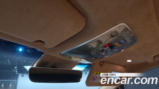 Genesis G80 (RG3) Gasoline 2.5 Turbo AWD 2024 — фото 31