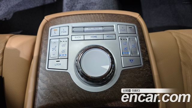 Genesis G80 (RG3) Gasoline 2.5 Turbo AWD 2024 — фото 33