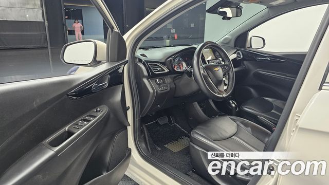 Chevrolet Spark Premier 2021 — фото 10