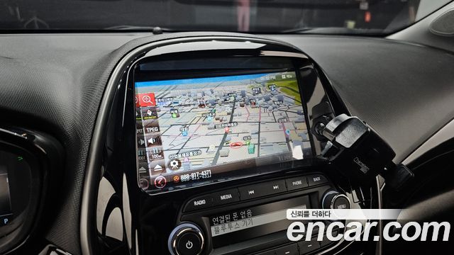 Chevrolet Spark Premier 2021 — фото 16