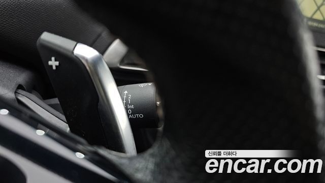 Peugeot 5008 (II) 1.5 BlueHDi GT Line 2019 — фото 18