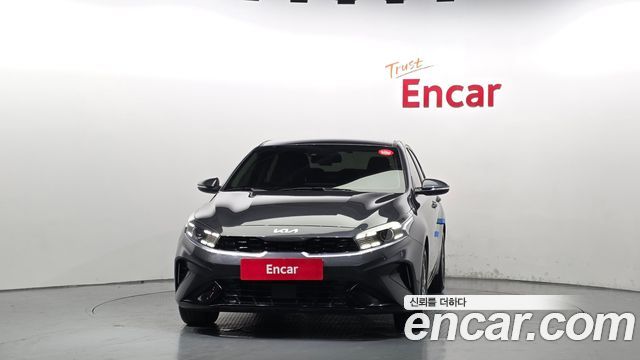 Kia K3 (II) 1.6 Prestige 2024 — фото 3