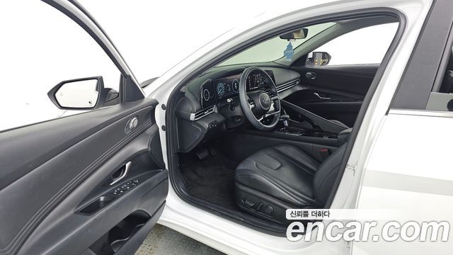 Hyundai Avante (CN7) 1.6 Inspiration 2023 — фото 10