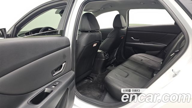 Hyundai Avante (CN7) 1.6 Inspiration 2023 — фото 16