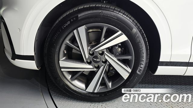 Genesis GV70 2.5T Gasoline 2WD 2025 — фото 5